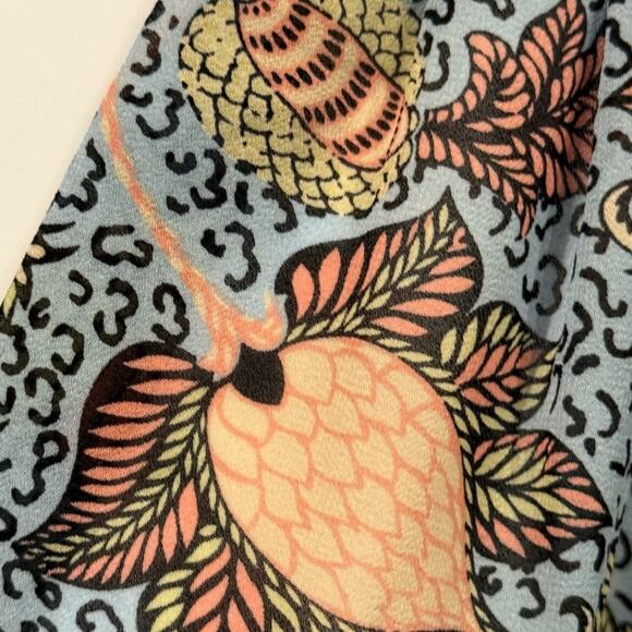 Leaf Print Sleeveless Blouse M | Status by Chenault | Office Chic | Spring boho - Picture 3 of 6